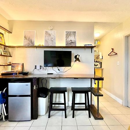 Sunset Studio Daytona Beachfront Extérieur photo